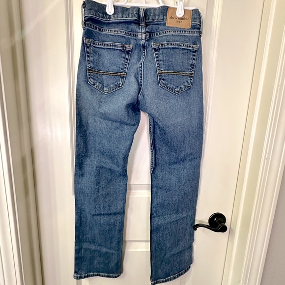 Abercrombie Kids Jeans. Boys. Size 11/12. EUC - Picture 3 of 3